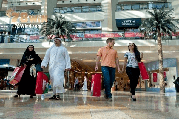 Người hâm mộ nên chọn trang phục phù hợp với quy định và tôn giáo của Qatar