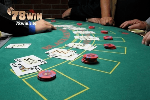 Để thành công khi chơi Blackjack 78win, bạn phải nghiên cứu kỹ luật chơi