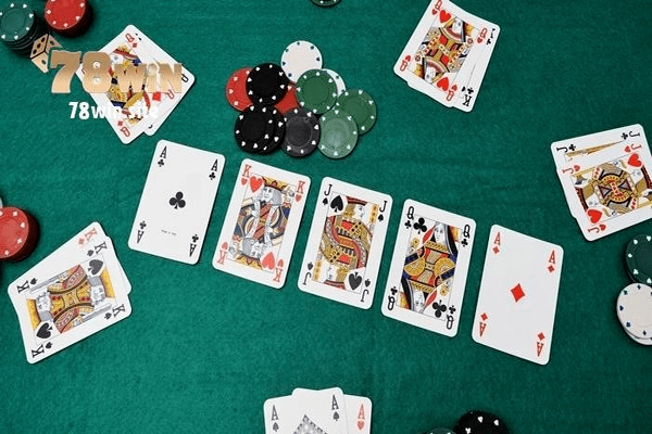 Các game bài Poker 78win đều có luật chơi rõ ràng và nhiều phần thưởng hấp dẫn
